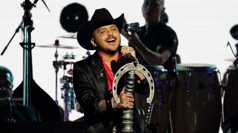 Concierto de Nodal en estados unidos