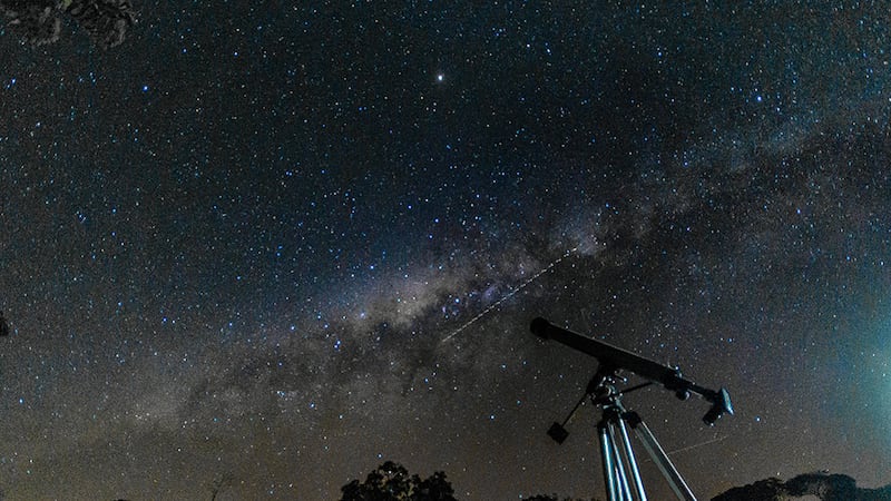 conjunción de Marte Venus y La Luna mayo 2023